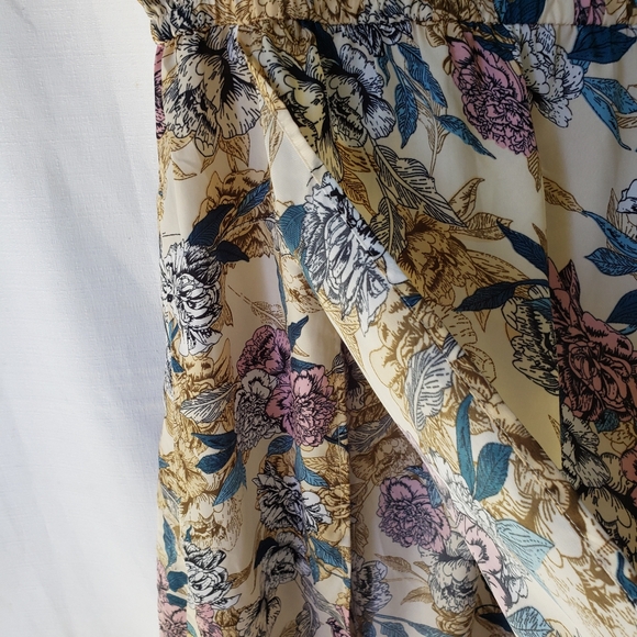 American And Beyond Caftan Dress Womens Size L Tan Floral Maxi High Front Slits - Picture 9 of 14